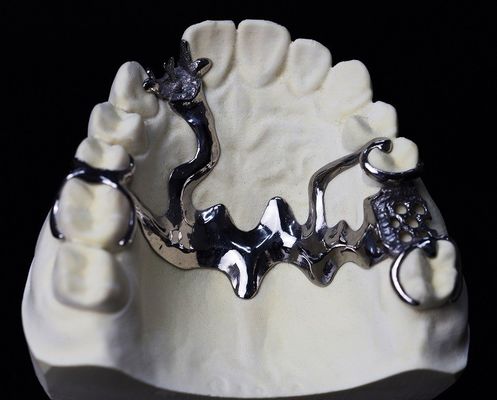 Cr Coの部分的な総義歯の金属フレームワーク