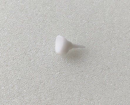 ひびの歯のためのISO13485ピボット中心の歯科ポストそして中心